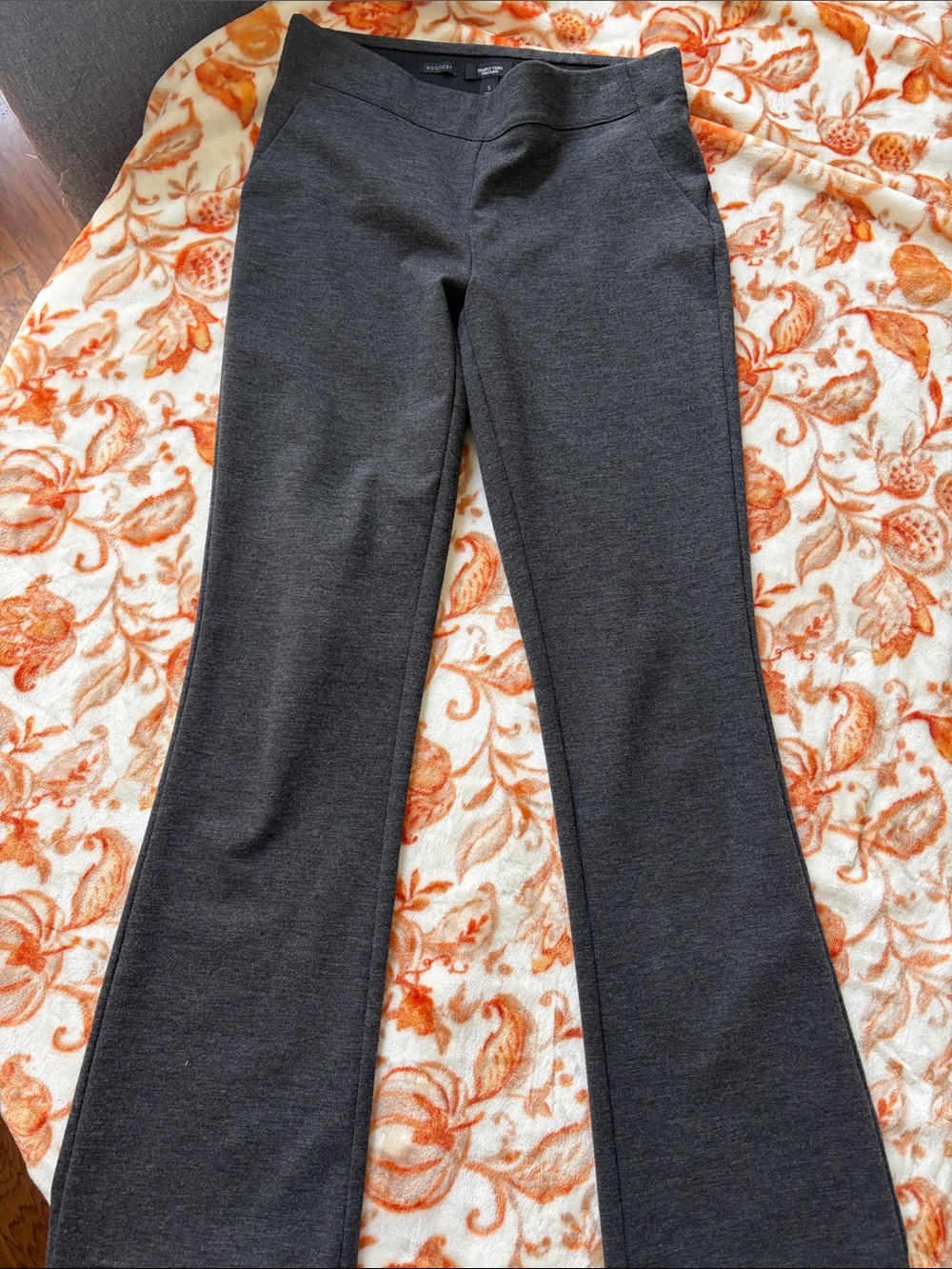 Simply Vera Charcoal Ponte Flare Pants